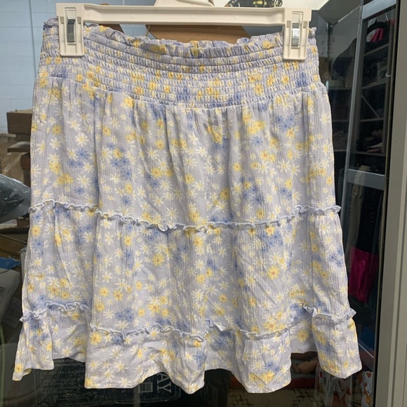 Hippie Rose Floral Skirt - Picture 2 of 3